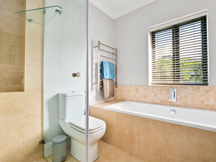 4 Bedroom Property for Sale in Pezula Golf Estate Western Cape